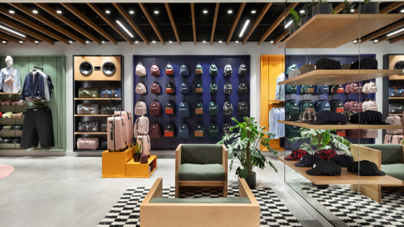Herschel Supply Co. Launches on Robson Street