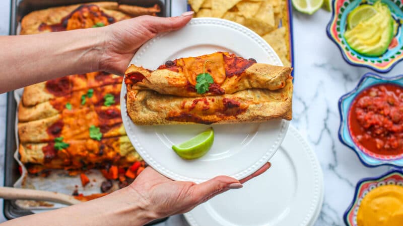 #SusanCooksVegan: Easy Black Bean & Sweet Potato Enchiladas