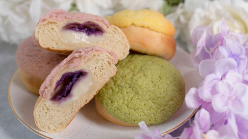 5 Bakeries That Will Make Your Plant-based Heart Sing
